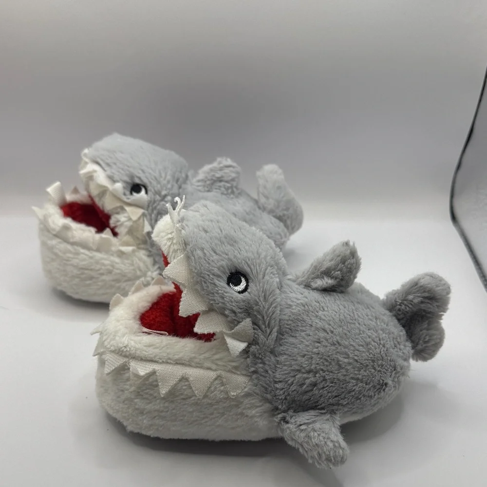 Carter’s Shark Plush Slippers Kids Size Small 5/6 Gray Red Cozy Cute